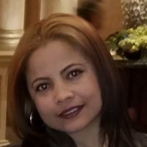 Meet your Posher, Isabel